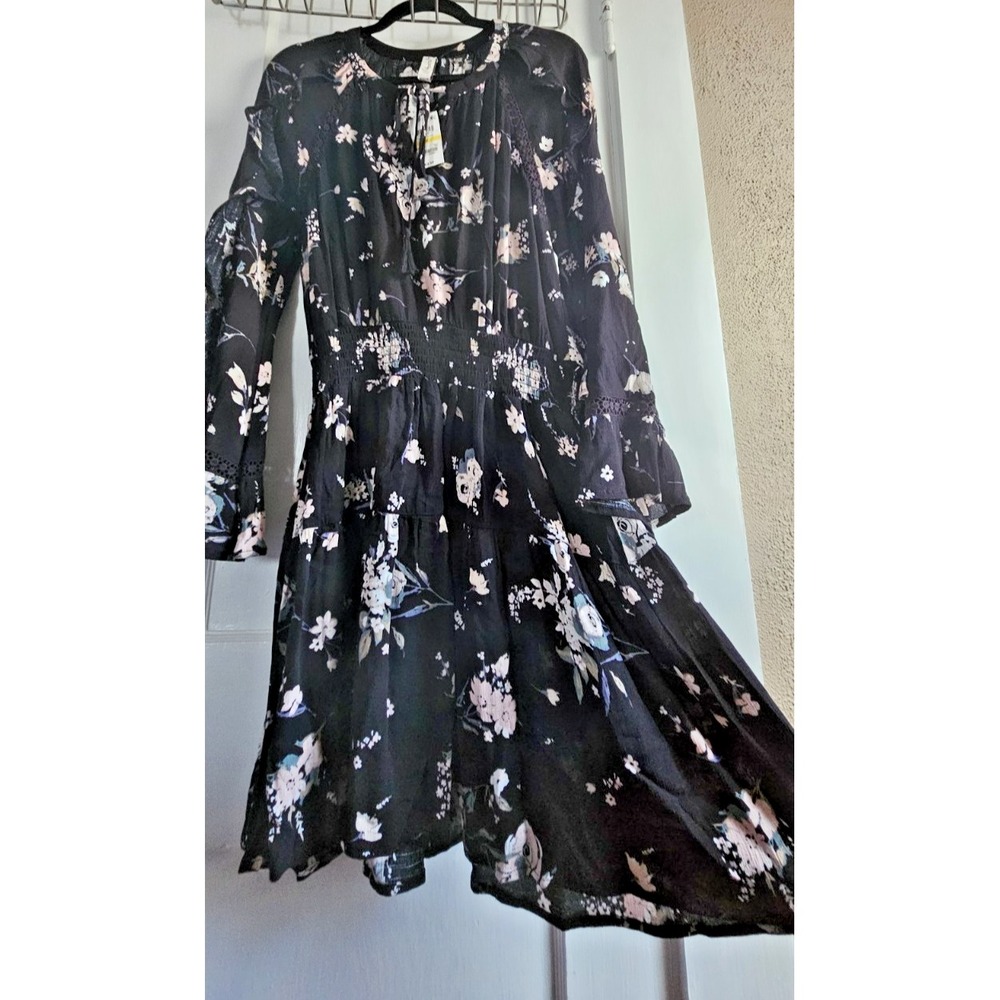 NWT American Rag woman lace floral midi dress ruffle hem peasant Sz M